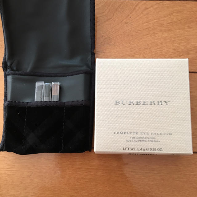 BURBERRY(バーバリー)のバーバリー アイシャドウ コスメ/美容のベースメイク/化粧品(アイシャドウ)の商品写真