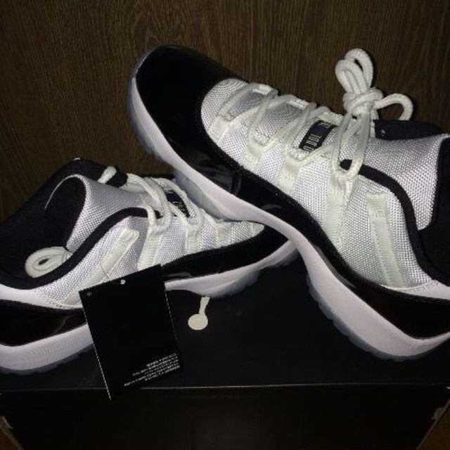 NIKE AIR JORDAN 11 RETRO LOW CONCORDメンズ