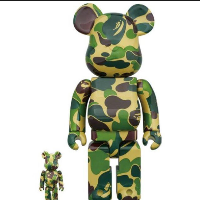 A BATHING APE(アベイシングエイプ)のレア商品 BE@RBRICK 100％ & 400％ SET  GREEN エンタメ/ホビーのフィギュア(その他)の商品写真