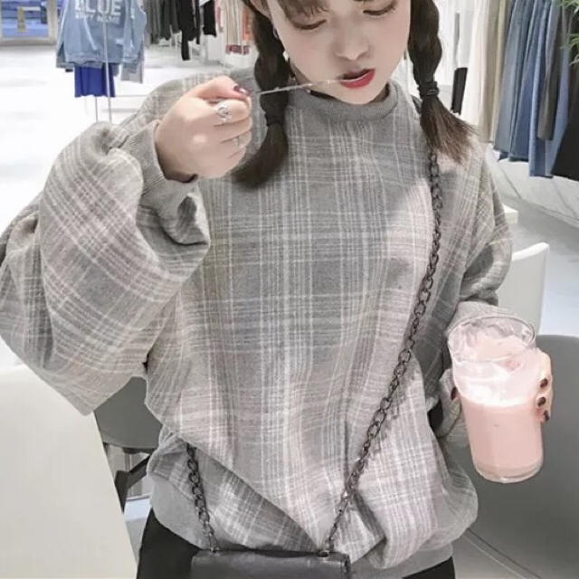 ZARA(ザラ)のグレンチェック ボリューム袖 スウェット トレーナー レディースのトップス(トレーナー/スウェット)の商品写真