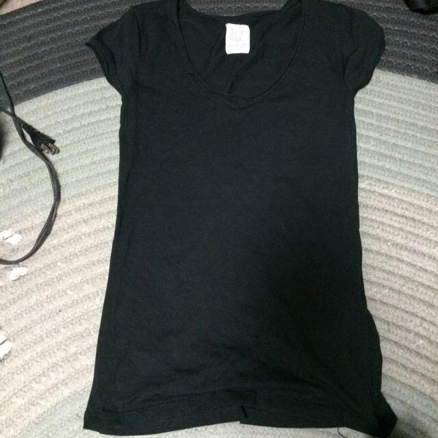 ZARA(ザラ)のZARAの黒Tシャツ レディースのトップス(Tシャツ(半袖/袖なし))の商品写真