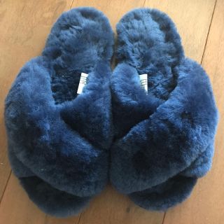 エミュー(EMU)のEMU FUR SANDALS (サンダル)