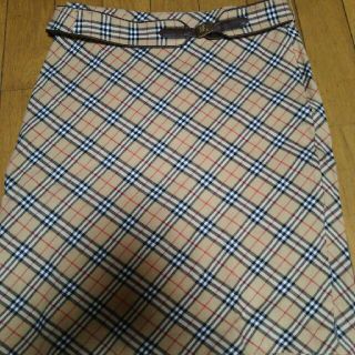 バーバリーブルーレーベル(BURBERRY BLUE LABEL)のBURBERRY  スカート(ひざ丈スカート)