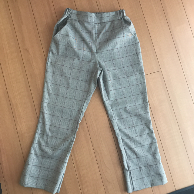 juemi ❤︎ Cropped Flare Check Pants レディースのパンツ(カジュアルパンツ)の商品写真