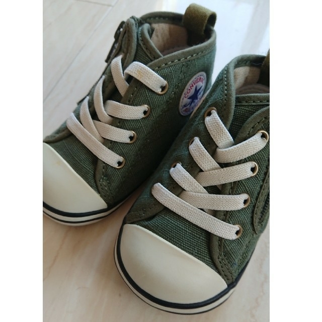 CONVERSE(コンバース)の☆未使用☆コンバースCONVERSE
ベビーオールスター
オリーブ
12.5cm キッズ/ベビー/マタニティのベビー靴/シューズ(~14cm)(スニーカー)の商品写真