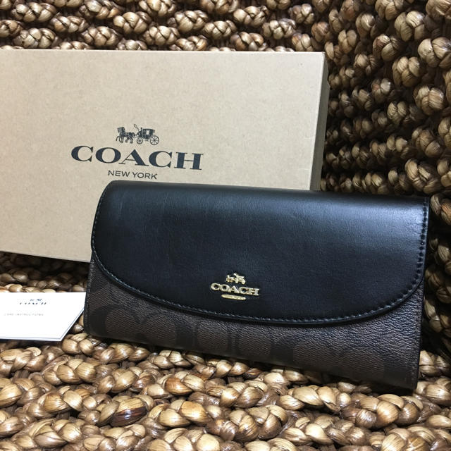 COACH(コーチ)の新品正規品 COACH シグネチャー長財布 レディースのファッション小物(財布)の商品写真
