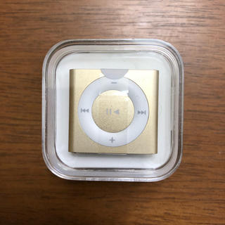 アップル(Apple)のiPod shuffle 2GB  カラー ゴールド(ポータブルプレーヤー)