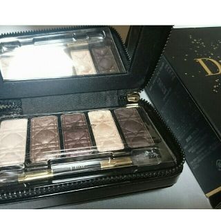 ディオール(Dior)のDiorアイシャドウ  2017クリスマスコフレ(アイシャドウ)