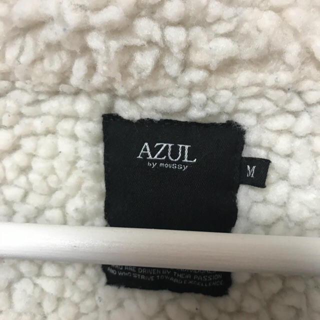 AZUL by moussy(アズールバイマウジー)のお値下げしました^ ^ デニムベスト  azul レディースのトップス(ベスト/ジレ)の商品写真