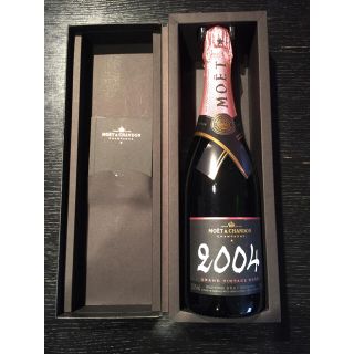 モエエシャンドン(MOËT & CHANDON)のモエシャンドン ヴィンテージ ロゼ 2004(シャンパン/スパークリングワイン)