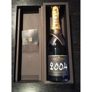 モエエシャンドン(MOËT & CHANDON)のモエシャンドン ヴィンテージ 2004(シャンパン/スパークリングワイン)