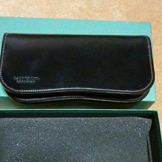 ラストクロップス　ラフアウトシリーズLCブリスターL 黒(長財布)