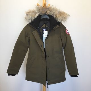 CANADA GOOSE(ダウンジャケット ・ グリーン・カーキ/緑色系 CANADA GOOSE(ダウンジャケット ・ グリーン・カーキ/緑色系