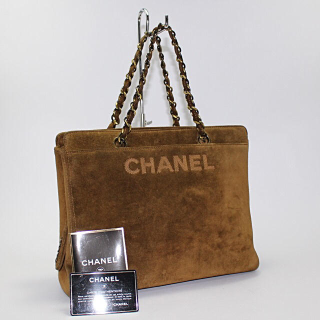 CHANEL(シャネル)の正規品【美品】CHANEL スエード チェーンバッグ  レディースのバッグ(ハンドバッグ)の商品写真