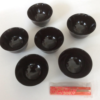 黒い塗りの小鉢 6個(食器)