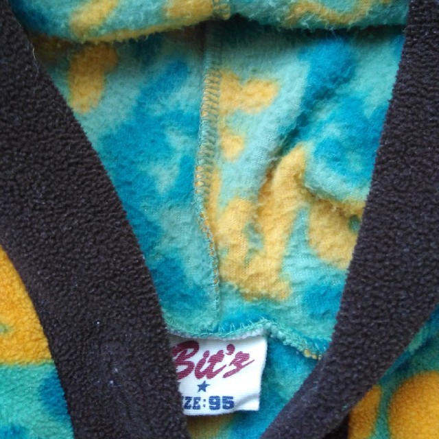 Bit'z(ビッツ)のBITS フリースパーカー 95センチ キッズ/ベビー/マタニティのキッズ服男の子用(90cm~)(ジャケット/上着)の商品写真