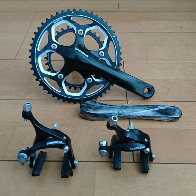 日本販売店 なにか様専用 完成車外し新古品 shimano BR-R561 FC-RS スポーツ/アウトドア 