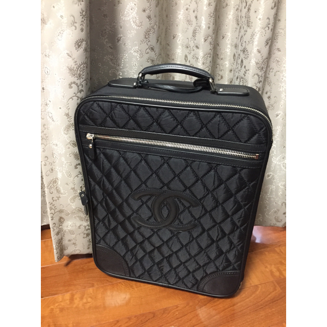 CHANEL(シャネル)の値下げ交渉🆗‼︎CHANEL♡キャリーバッグ レディースのバッグ(スーツケース/キャリーバッグ)の商品写真