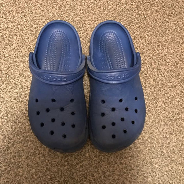 crocs(クロックス)のクロックス 青 メンズの靴/シューズ(サンダル)の商品写真