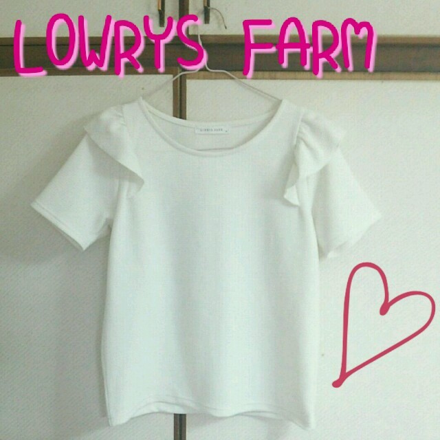 LOWRYS FARM(ローリーズファーム)のローリーズ*今季 肩フリルプルオーバー レディースのトップス(カットソー(半袖/袖なし))の商品写真