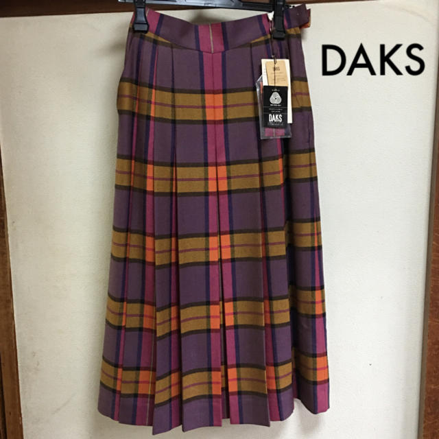 DAKS   DAKSミディ丈チェック柄プリーツスカートの通販 by ふりふ