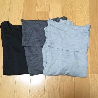 ユニクロ(UNIQLO)のpeter様専用出品です   UNIQLO 薄手 シャツ 3枚(Tシャツ(長袖/七分))