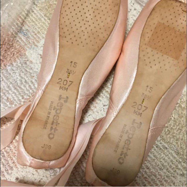 repetto(レペット)のバヤデール トゥシューズ スポーツ/アウトドアのスポーツ/アウトドア その他(ダンス/バレエ)の商品写真