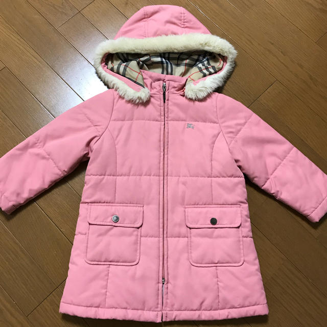 BURBERRY(バーバリー)のBURBERRYキッズコート ピンク キッズ/ベビー/マタニティのキッズ服女の子用(90cm~)(コート)の商品写真