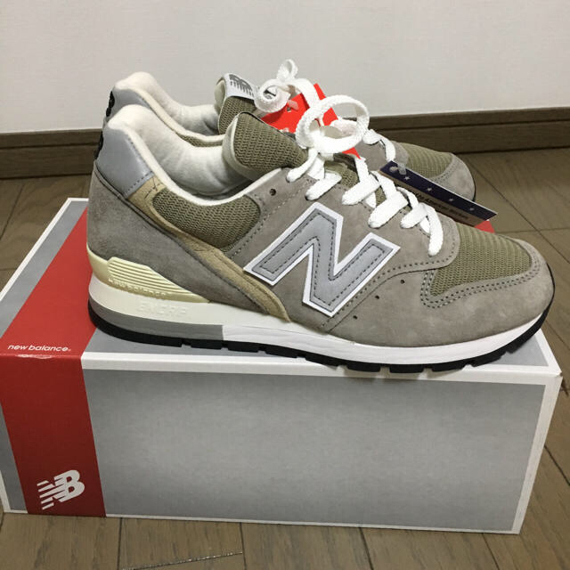 New Balance(ニューバランス)のニューバランス M996 レディースの靴/シューズ(スニーカー)の商品写真