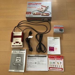 ファミリーコンピュータ(ファミリーコンピュータ)の"美品" 任天堂クラシックミニ(家庭用ゲーム機本体)