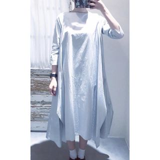 ビュルデサボン(bulle de savon)の【美品】17S/S yuni ストライプ変形ワンピース 白(ロングワンピース/マキシワンピース)