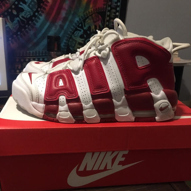 NIKE AIR MORE UPTEMPO ジムレッド