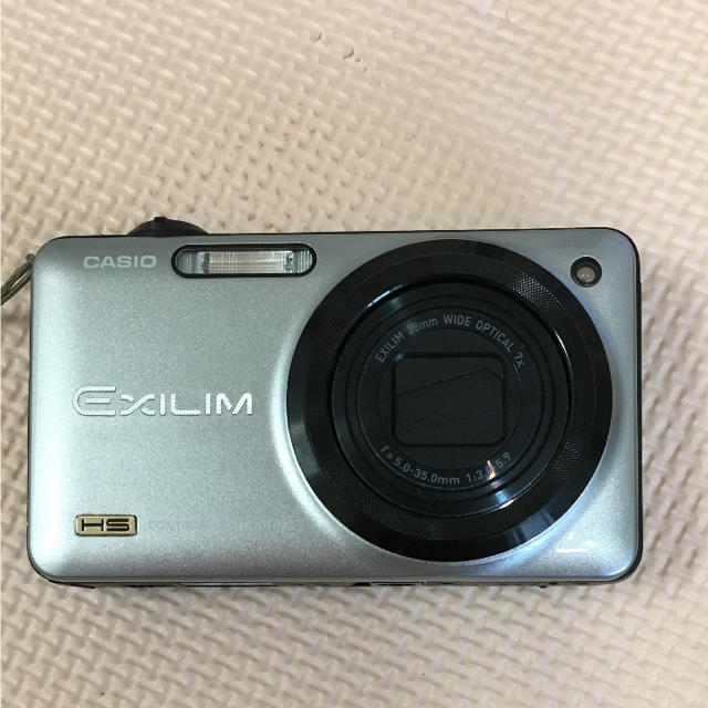 CASIO(カシオ)の美品！CASIO EXILIM  EX- ZR10 スマホ/家電/カメラのカメラ(コンパクトデジタルカメラ)の商品写真