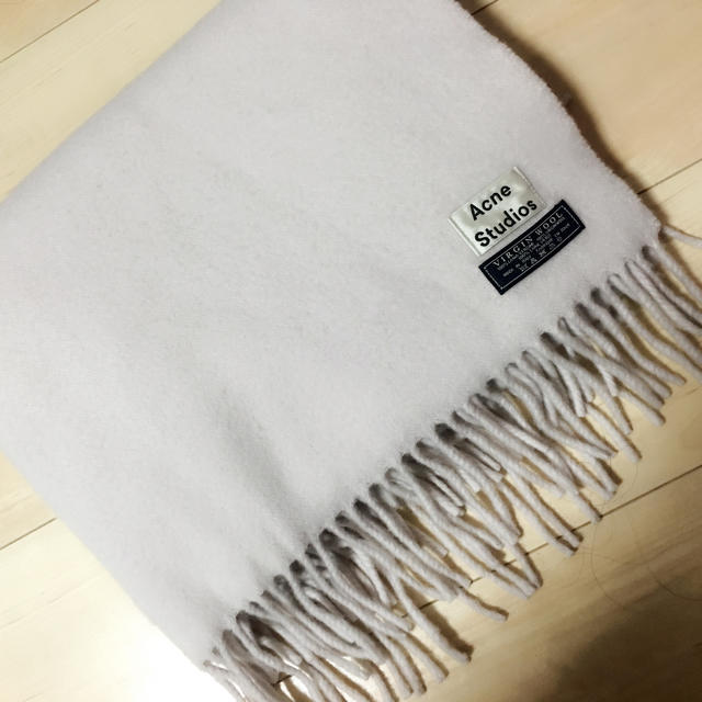 acne studios 大人気マフラー