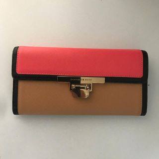 チャールズアンドキース(Charles and Keith)の【ジバねこ様専用】CHARLES & KEITH長財布(財布)