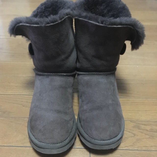 UGG(アグ)のUGGムートンブーツ レディースの靴/シューズ(ブーツ)の商品写真