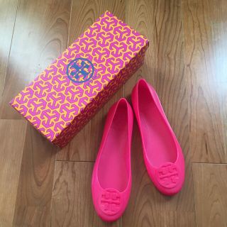 トリーバーチ(Tory Burch)のトリーバーチ/ラバーフラットパンプス ピンク 24cm US7(バレエシューズ)