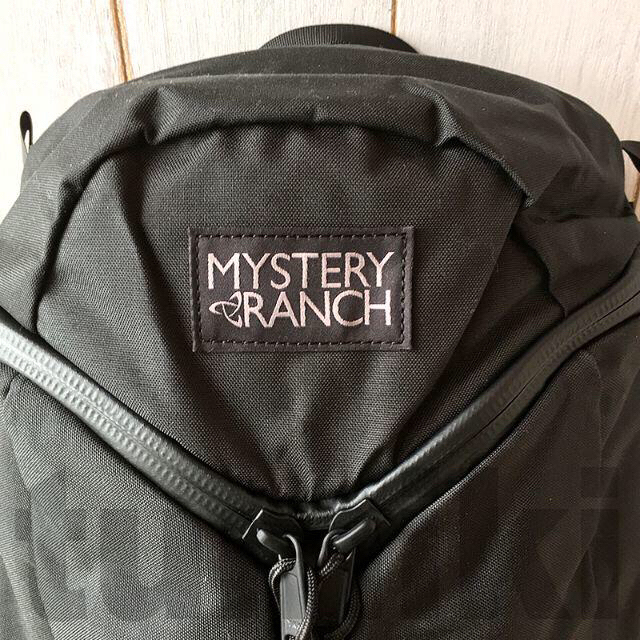 MYSTERY RANCH(ミステリーランチ)の★タグ付き新品★ミステリーランチ アーバンアサルト 21L ブラック メンズのバッグ(バッグパック/リュック)の商品写真