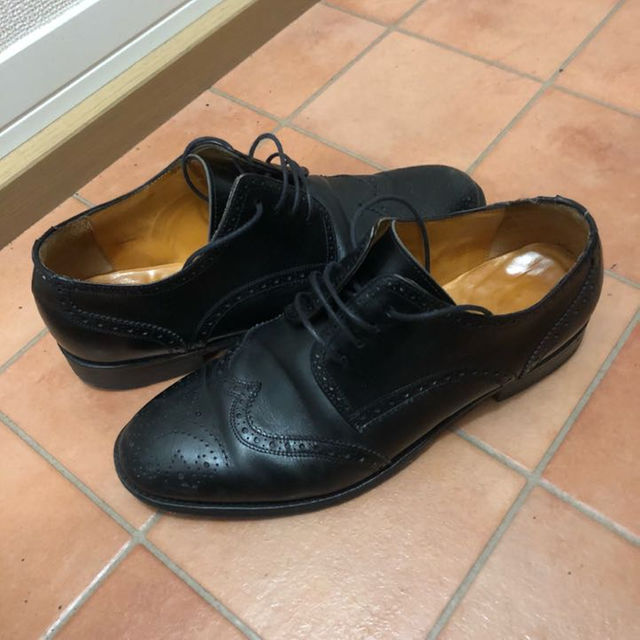A.P.C(アーペーセー)のA.P.C. アーペーセー 革靴 黒 ブラック メンズの靴/シューズ(ドレス/ビジネス)の商品写真