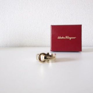 サルヴァトーレフェラガモ(Salvatore Ferragamo)のVintage Salvatore Ferragamo　スカーフリング(その他)