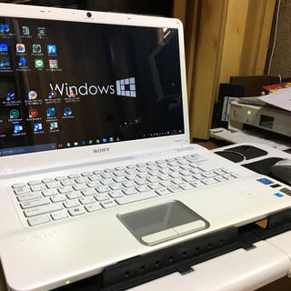 ソニー(SONY)の最新Windows10 (Blu-ray)＆地デジ＆Office＋α(ノートPC)