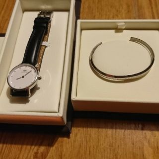 ダニエルウェリントン(Daniel Wellington)のお値下げ★美品★保証書、説明書、ブレスレット付き★ダニエルウェリントン腕時計(腕時計)