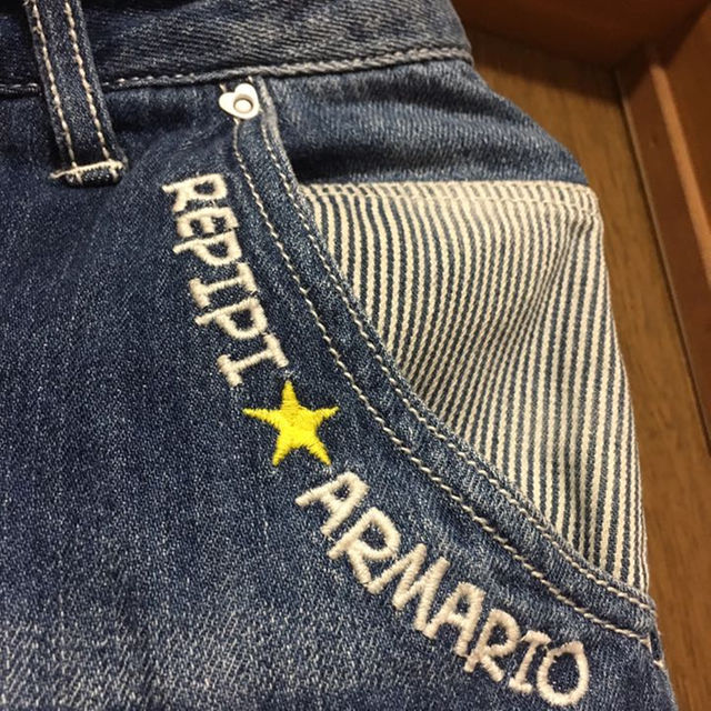 repipi armario(レピピアルマリオ)のrepipi💕デニムパンツ キッズ/ベビー/マタニティのキッズ服女の子用(90cm~)(パンツ/スパッツ)の商品写真