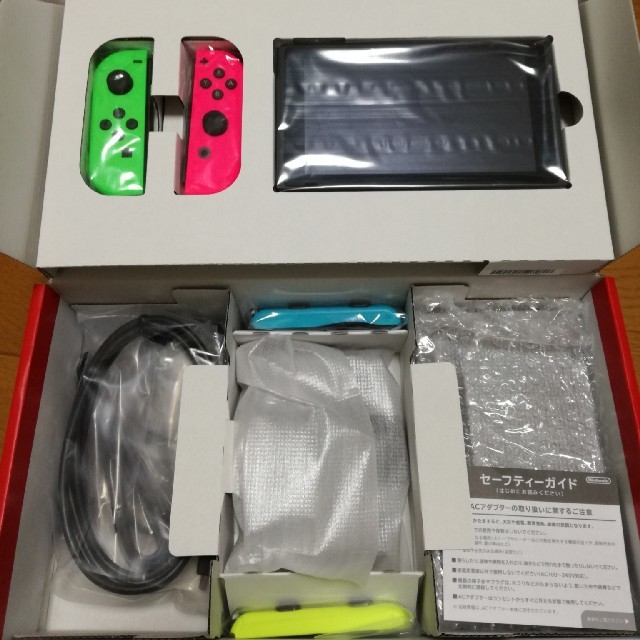 Nintendo Switch(ニンテンドースイッチ)のswitch スプラトゥーンカラー エンタメ/ホビーのゲームソフト/ゲーム機本体(家庭用ゲーム機本体)の商品写真