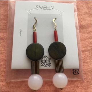 アーバンリサーチ(URBAN RESEARCH)の【SMELLY】未使用☆アーバンリサーチ購入 スメリーボリュームピアスstcat(ピアス)