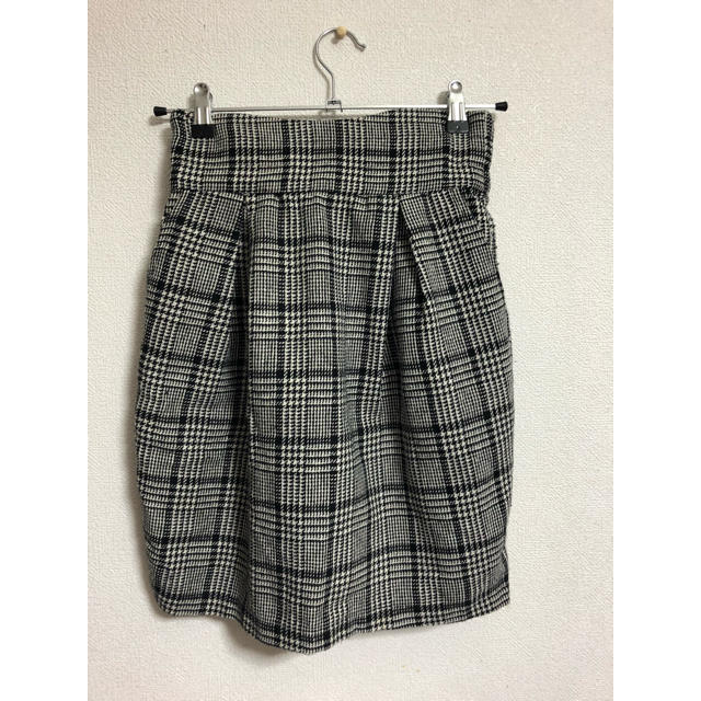 EMSEXCITE(エムズエキサイト)のサス付き❤️チェックタイトスカート レディースのスカート(ひざ丈スカート)の商品写真