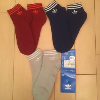 アディダス(adidas)のアディダス オリジナルス ソックス 3P BQ6057 27-29㎝(ソックス)