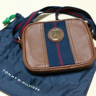 トミーヒルフィガー(TOMMY HILFIGER)のトミーヒルフィガー　肩掛けポーチ(ポーチ)