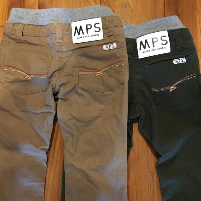 MPS(エムピーエス)のMIKI様専用 MPSストレッチズボン100 2枚組 キッズ/ベビー/マタニティのキッズ服男の子用(90cm~)(パンツ/スパッツ)の商品写真