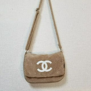 シャネル(CHANEL)のシャネル　ショルダーバッグ(ショルダーバッグ)